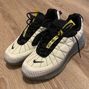 Nike MX720-818 size 12 no box